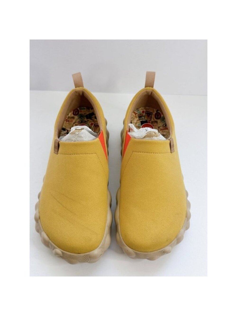Women’s Size 9.5 UIN Dusty Leaf Slip On Shoes Yellow Microfiber